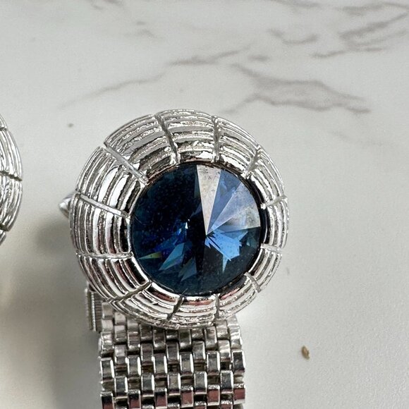Silver Mesh Blue Cufflinks - Picture 2 of 9